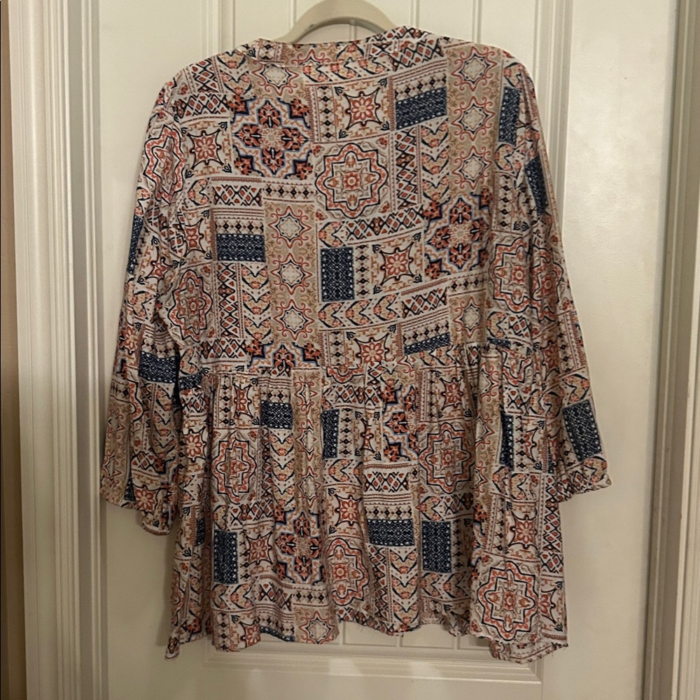 Savanna Jane XL Floral Embroidered Blouse - Picture 4 of 4